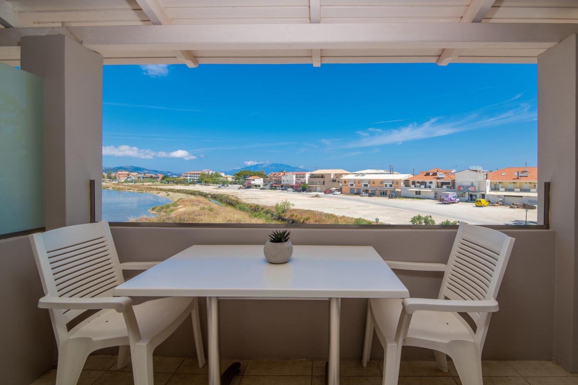 Alykes View Apartments Dış mekan fotoğraf