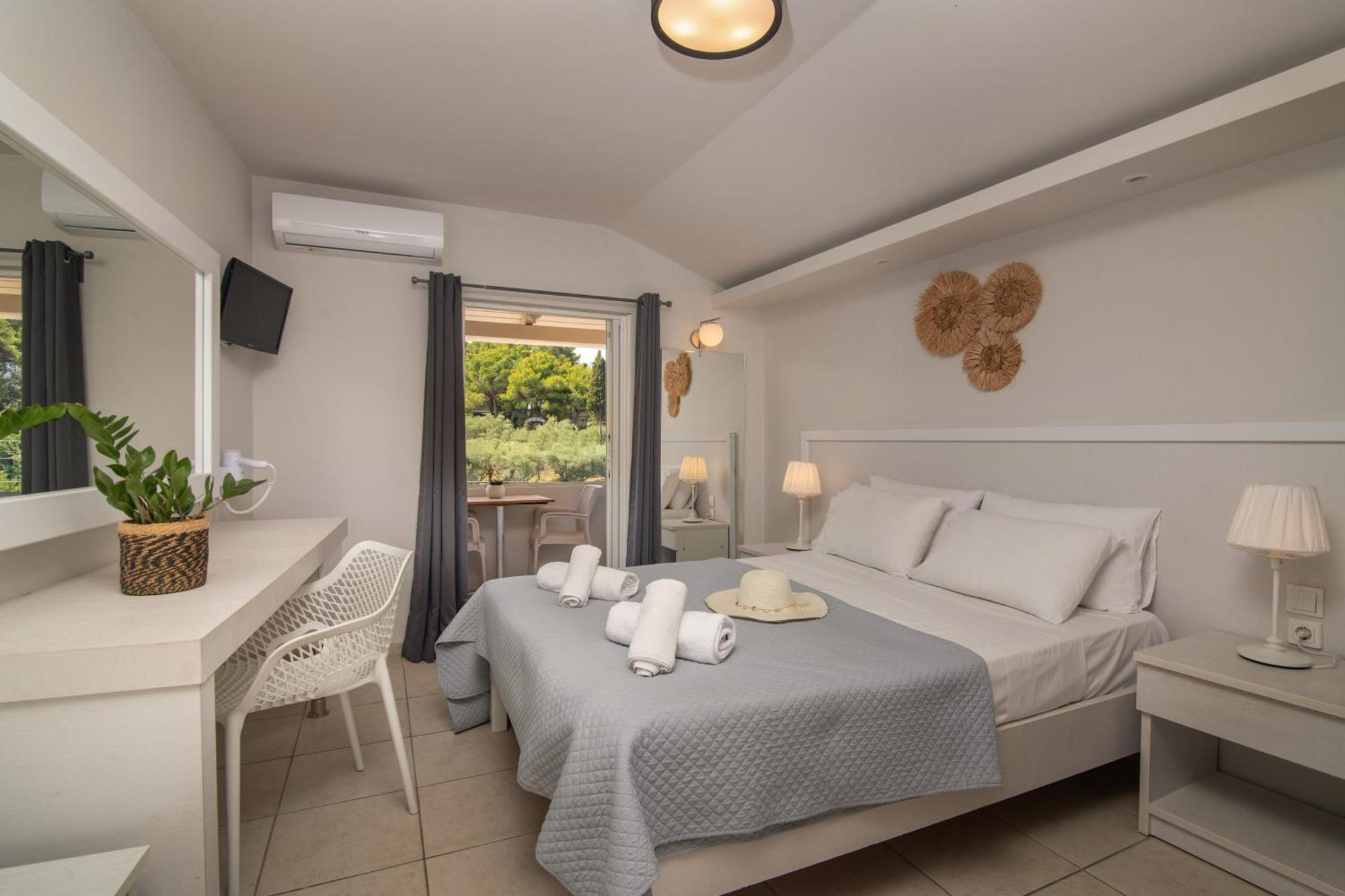 Alykes View Apartments Dış mekan fotoğraf